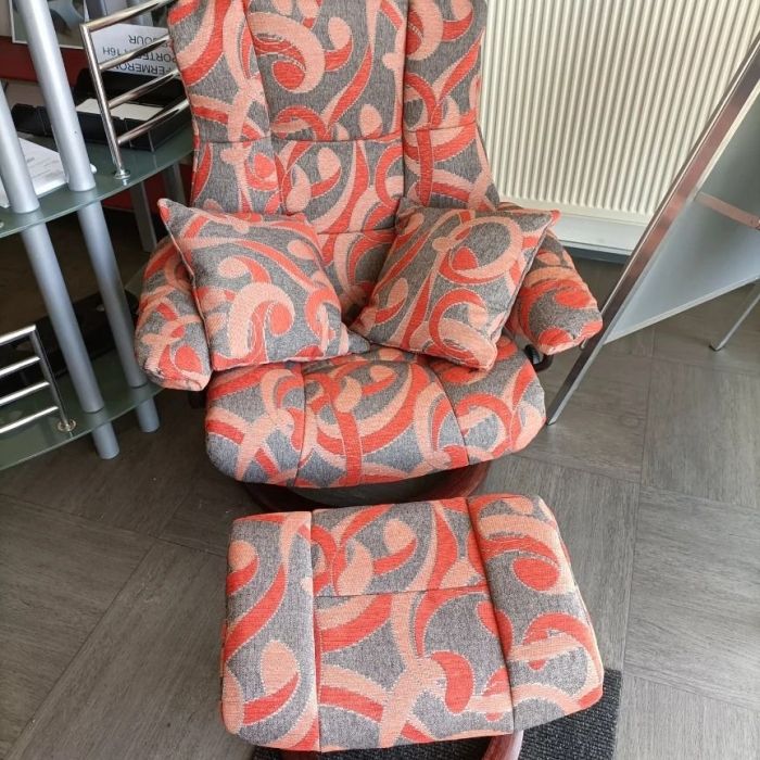 Recouvrement fauteuil avec repose pied