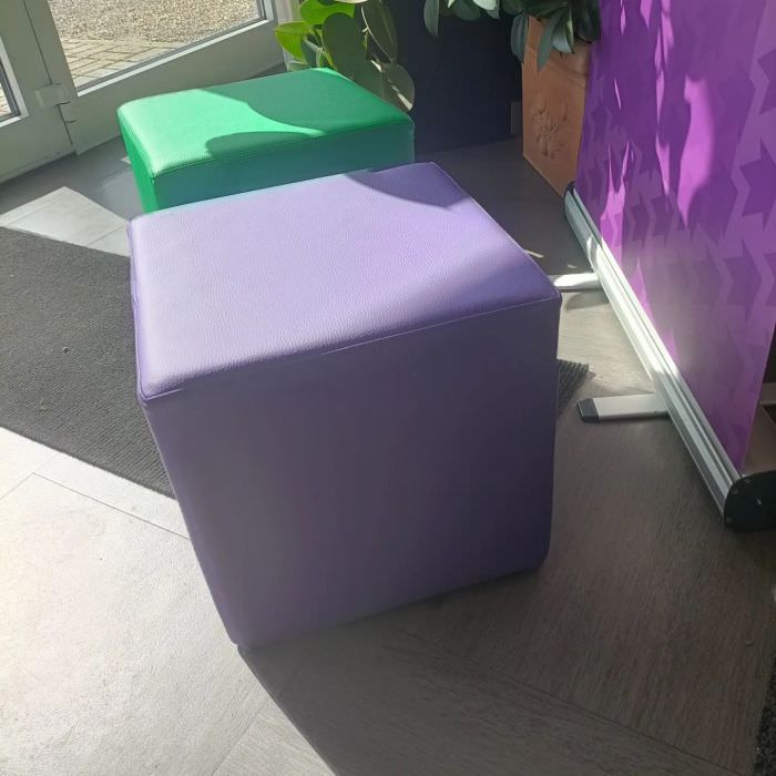 Fabrication sur mesure d'assises cube