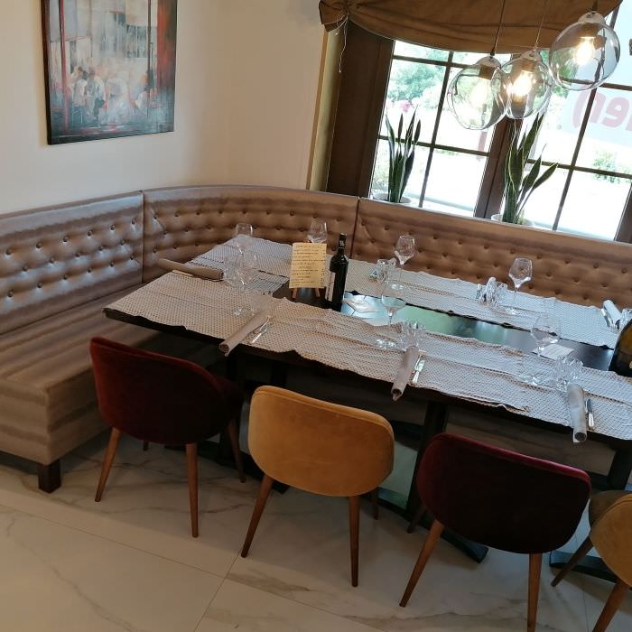 Rénovation du mobilier d'un restaurant