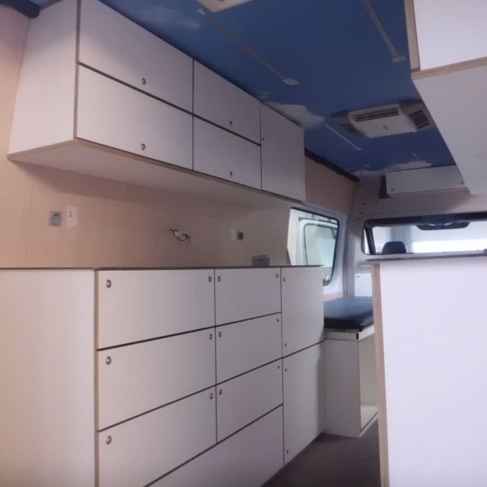 Aménagement d'une ambulance