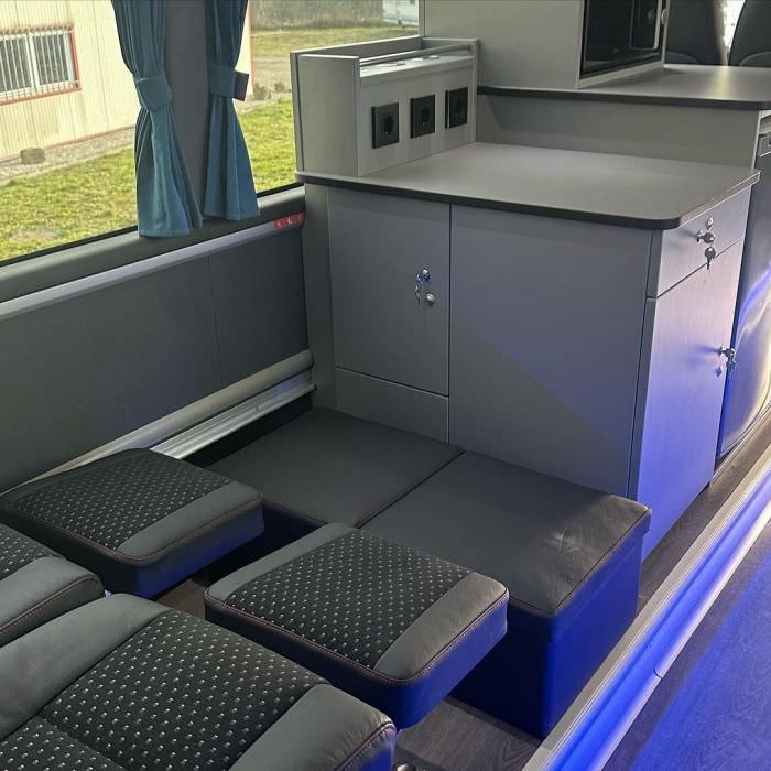 Equipement d'un bus sportif