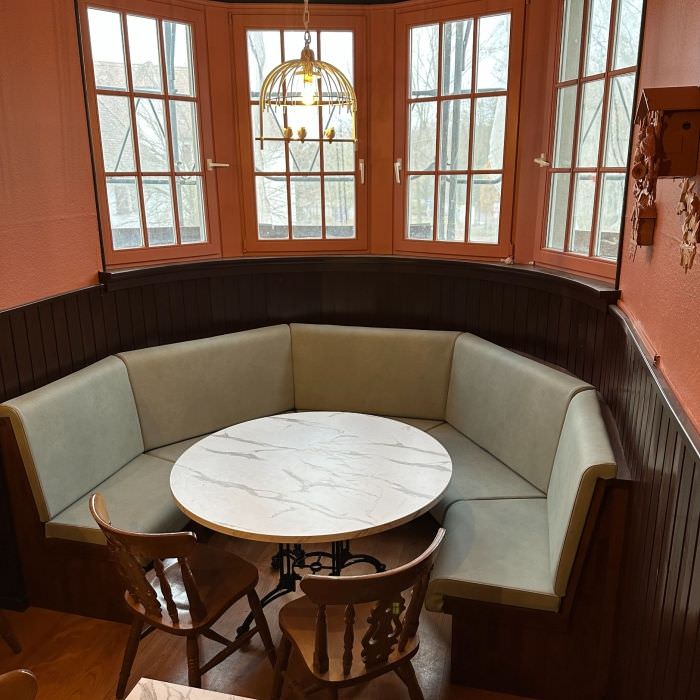 Confection de banquettes pour restaurant