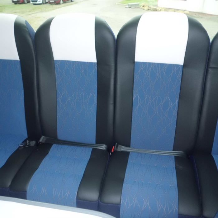 Rénovation de la sellerie d'un bus de voyage