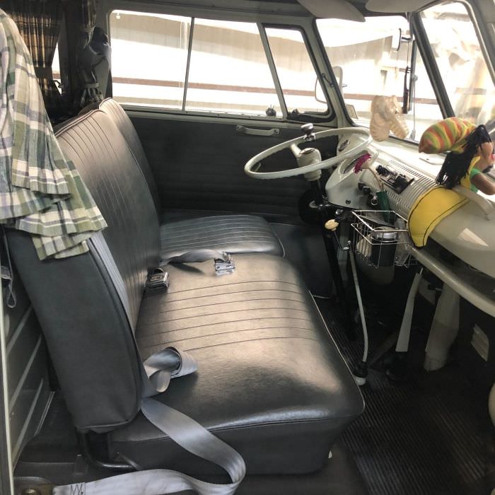 Rénovation Sellerie sur COMBI Volkswagen