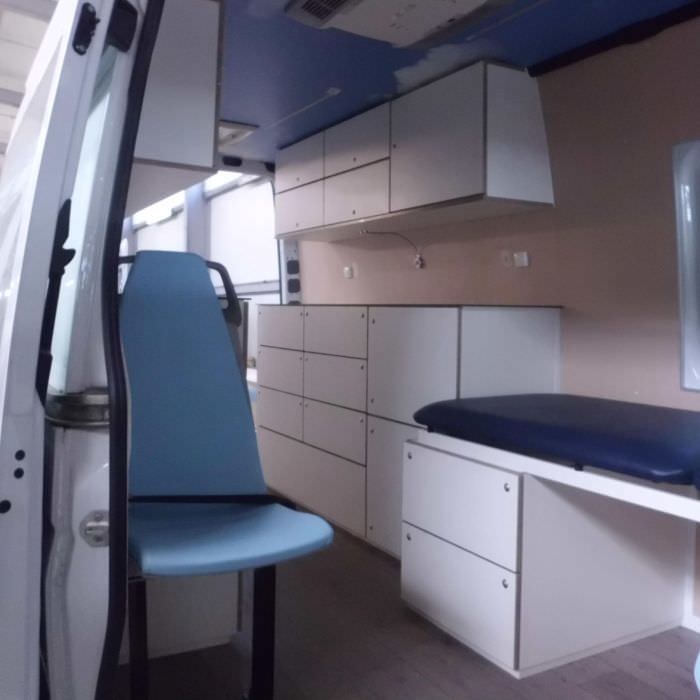 Aménagement d'une ambulance