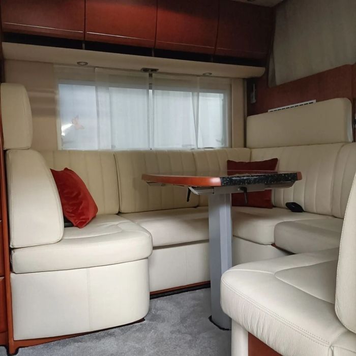 Confection de matelas et rénovation d'un camping-car